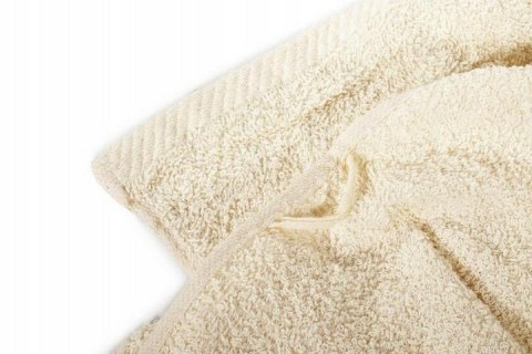 Ręcznik Gomez 50x100 kremowy bawełniany 500g/m2 Ręcznik Gomez 50x100 kremowy bawełniany 500g/m2