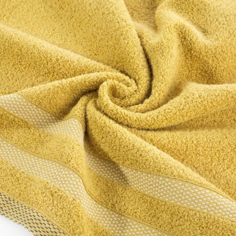 Ręcznik Riki 70x140 musztardowy 11 400g/m2 Eurofirany