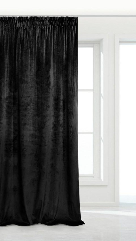 Zasłona gotowa 140x270 czarna welurowa na taśmie soft Velvet do salonu