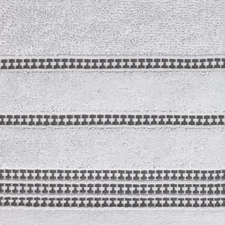 Ręcznik 50x90 Amanda srebrny z ozdobną welurową bordiurą w pasy frotte 500 g/m2 Eurofirany