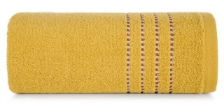 Ręcznik 70x140 Fiore musztardowy 500g/m2 frotte ozdobiony bordiurą w postaci cienkich paseczków Eurofirany