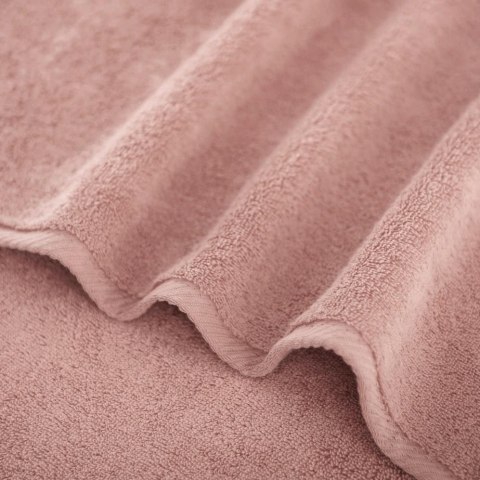 Ręcznik Kiwi 2 70x140 pudrowy różowy 500 g/m2 Zwoltex 23