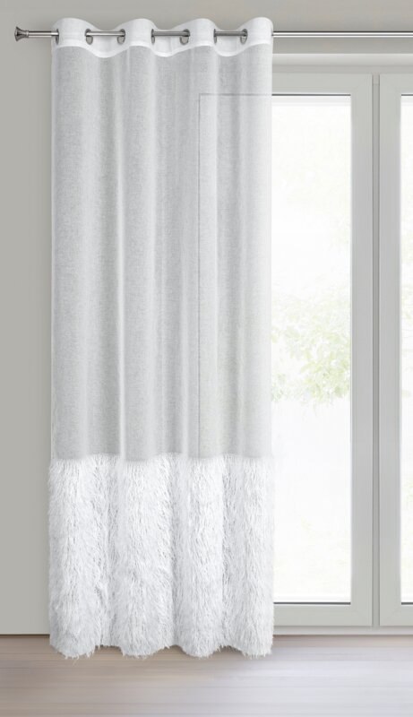 Firana gotowa 140x250 Margaret 6 biała zdobiona moherową nicią gotowa na przelotkach Eurofirany