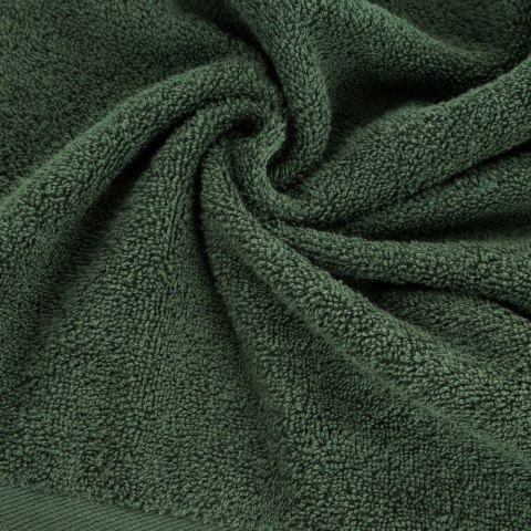 Ręcznik Gładki 2 50x90 zielony ciemny 31 500g/m2 Eurofirany