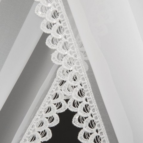 Firana 400x250 Caroline biała zdobiona obszywką gotowa na taśmie Eurofirany