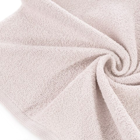 Ręcznik Gładki 1 50x100 pudrowy 400g/m2 frotte Eurofirany Ręcznik Gładki 1 50x100 pudrowy 400g/m2 frotte Eurofirany