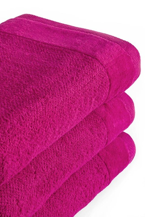 Ręcznik Vito 70x140 amarantowy frotte bawełniany 550 g/m2 Ręcznik Vito 70x140 amarantowy frotte bawełniany 550 g/m2