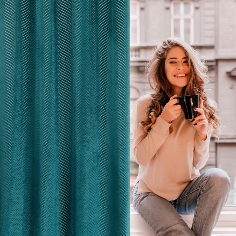 Zasłona 140x250 Lussi turkusowa ciemna gotowa na przelotkach welurowa z żakardowym wzorem Eurofirany