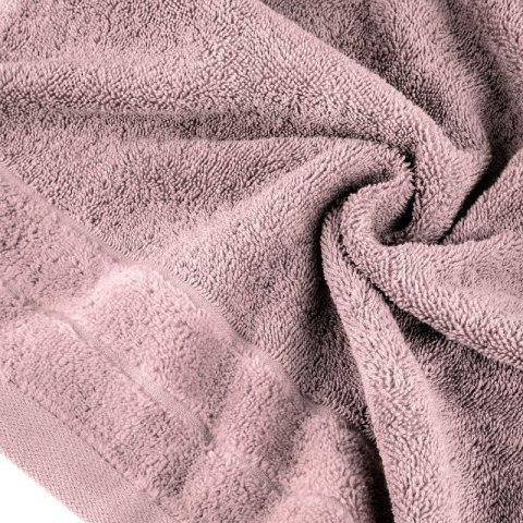 Ręcznik Damla 30x50 liliowy ciemny frotte 500 g/m2 Eurofirany