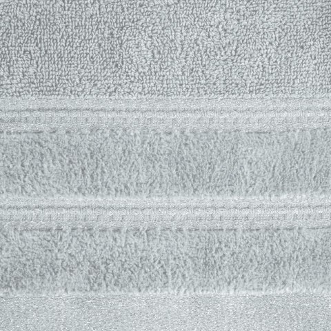 Ręcznik Glory 1 30x50 stalowy z welurową bordiurą i błyszczącą nicią 500g/m2 Eurofirany Ręcznik Glory 1 30x50 stalowy z welurową bordiurą i błyszczącą nicią 500g/m2 Eurofirany